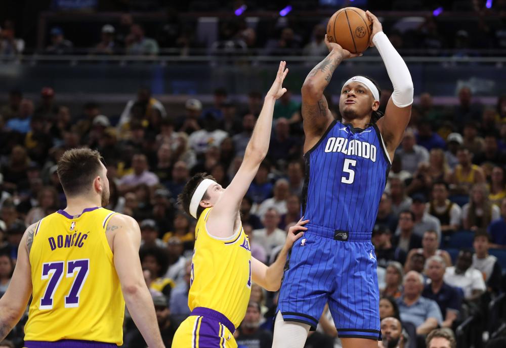 转会费屡创 转会费屡创