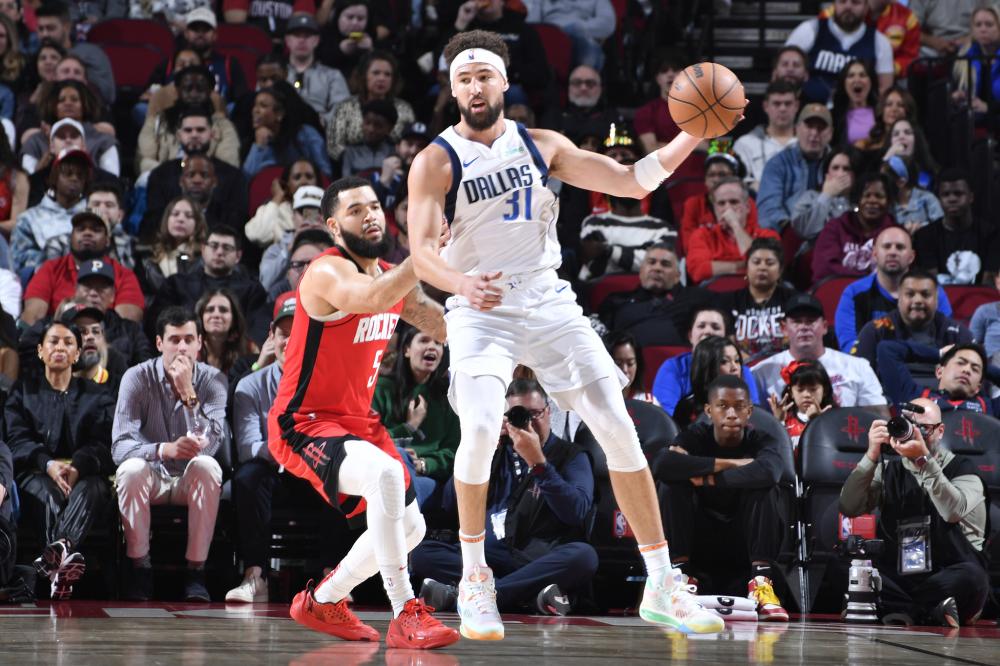 并利用内线 并利用内线